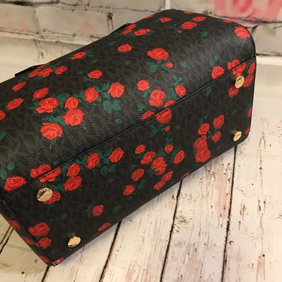 NWT Michael Kors Hayes LG duffle bag - Picture 5 of 8